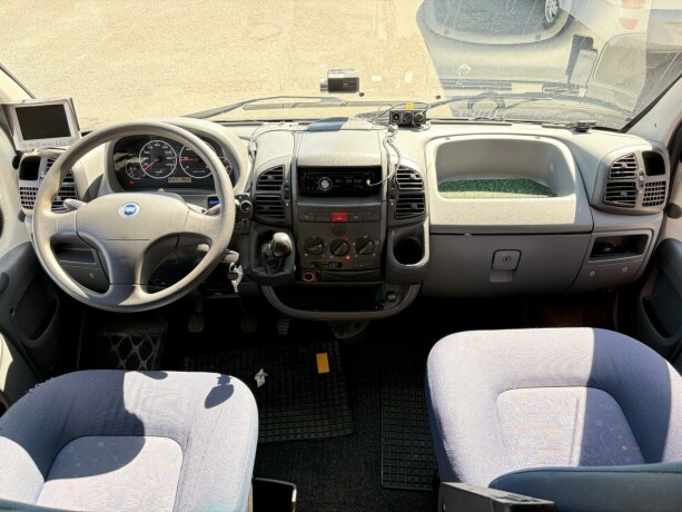 fiat-challenger-302-diesel-2003-big-13