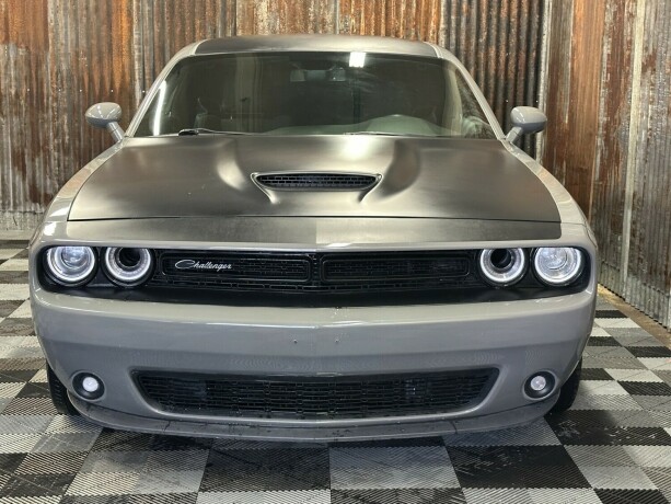 dodge-challenger-bensin-2017-big-9