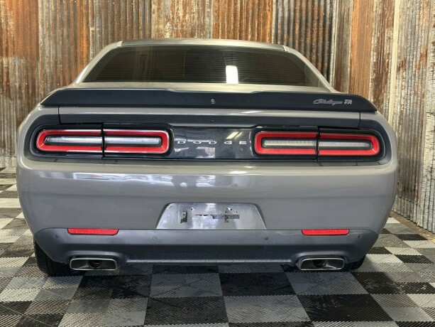 dodge-challenger-bensin-2017-big-18