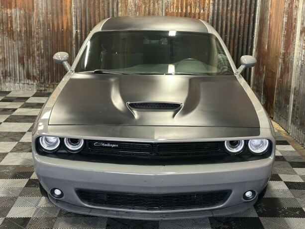 dodge-challenger-bensin-2017-big-10