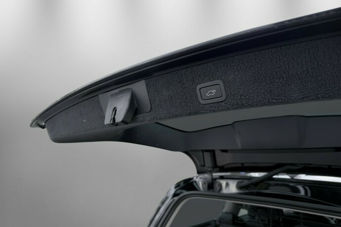 volvo-xc-70-diesel-2015-big-31