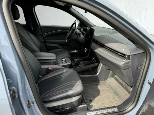 ford-mustang-mach-e-elektrisitet-2024-big-7