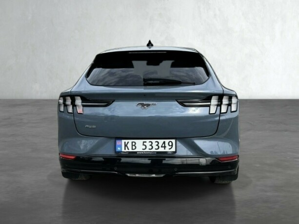 ford-mustang-mach-e-elektrisitet-2024-big-4