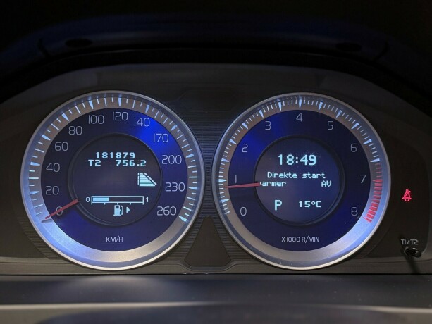volvo-s60-bensin-2011-big-23