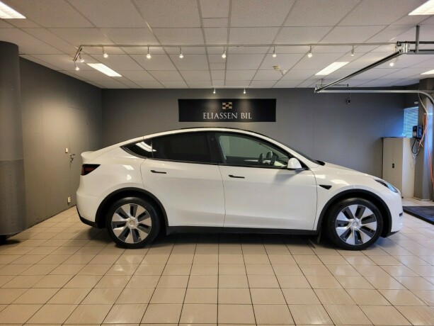 tesla-model-y-elektrisitet-2021-big-3