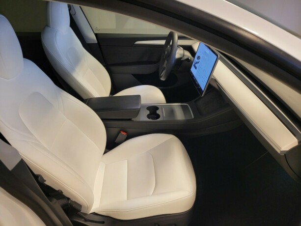 tesla-model-y-elektrisitet-2021-big-16