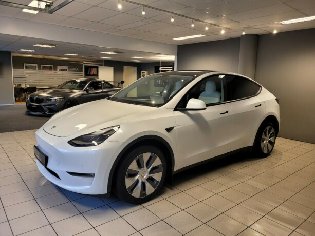 tesla-model-y-elektrisitet-2021-big-7