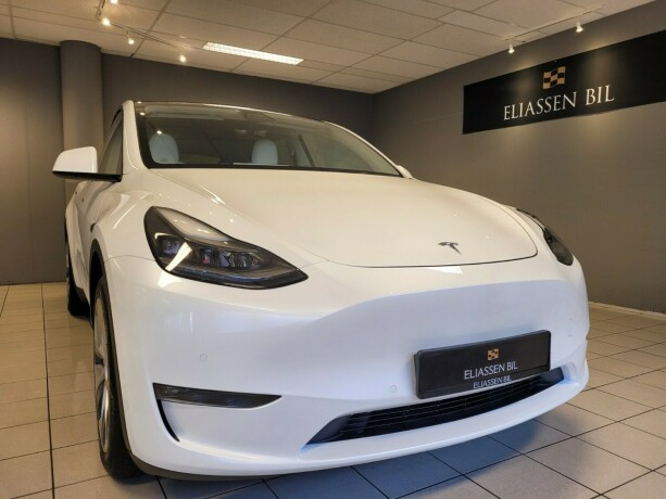 tesla-model-y-elektrisitet-2021-big-9