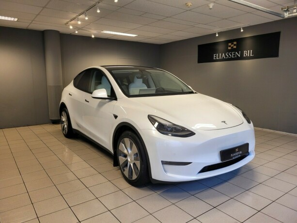 tesla-model-y-elektrisitet-2021-big-10