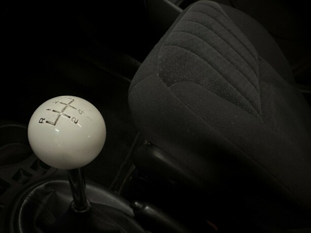 chrysler-pt-cruiser-diesel-2003-big-26