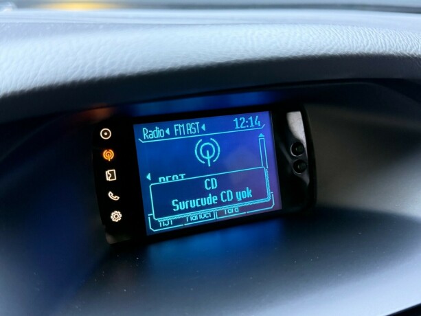 ford-focus-diesel-2011-big-15
