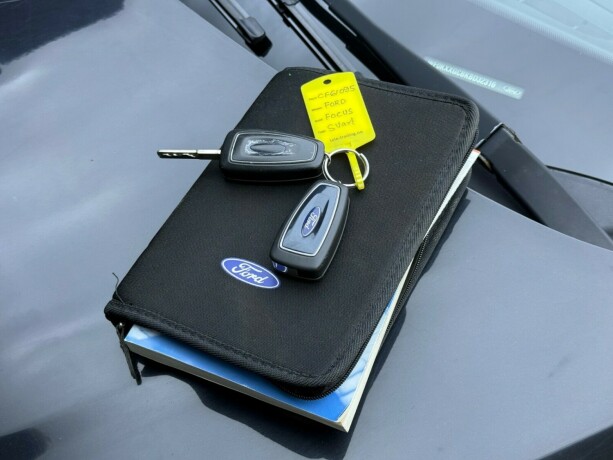 ford-focus-diesel-2011-big-29