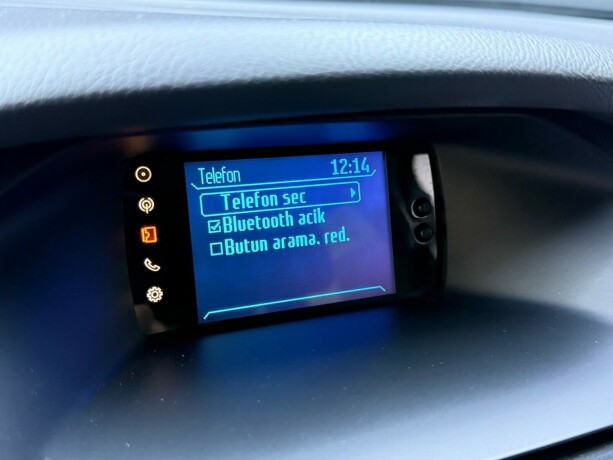 ford-focus-diesel-2011-big-19