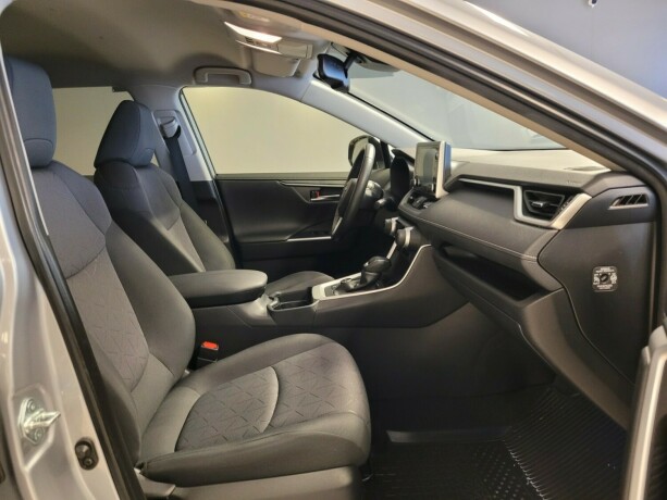 toyota-rav4-elektrisitetbensin-2021-big-12