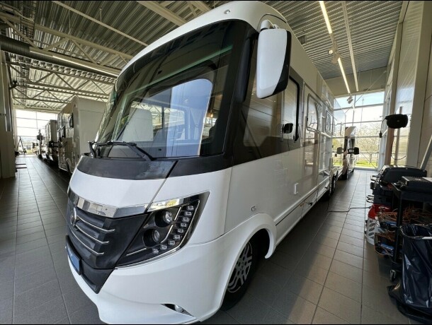 niesmann-bischoff-arto-88le-2-enkle-senger-senkeseng-reg-for-5-lithium-x-2-solcelle-alde-diesel-2014-big-2