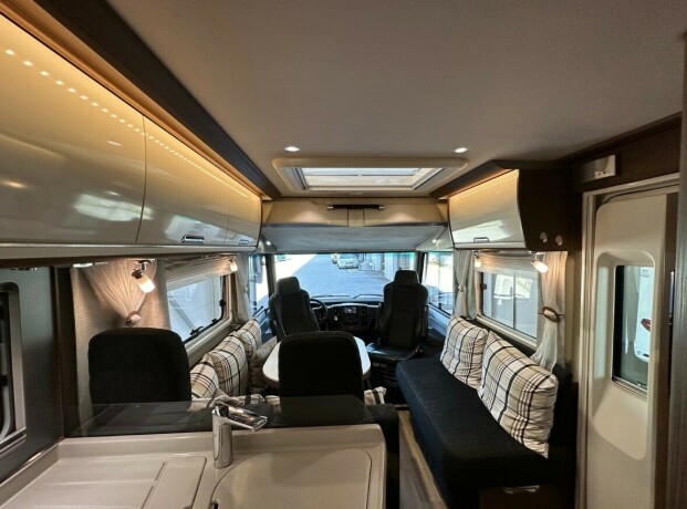 niesmann-bischoff-arto-88le-2-enkle-senger-senkeseng-reg-for-5-lithium-x-2-solcelle-alde-diesel-2014-big-31