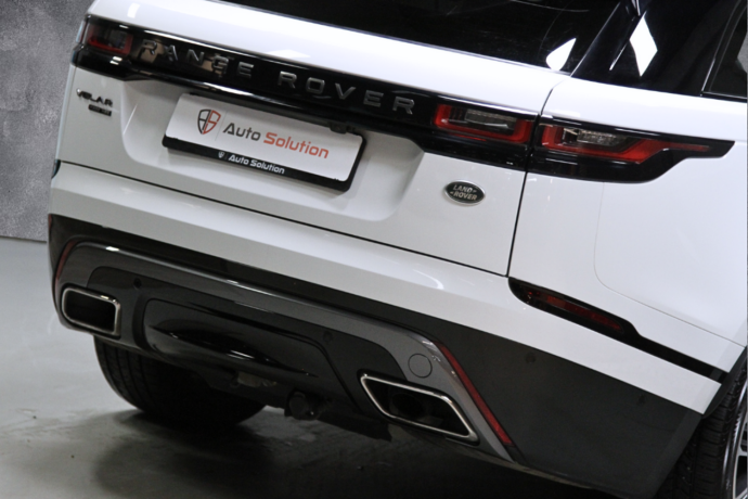 land-rover-range-rover-velar-bensin-2018-big-42