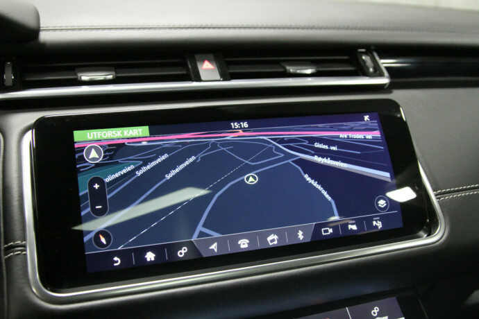 land-rover-range-rover-velar-bensin-2018-big-11