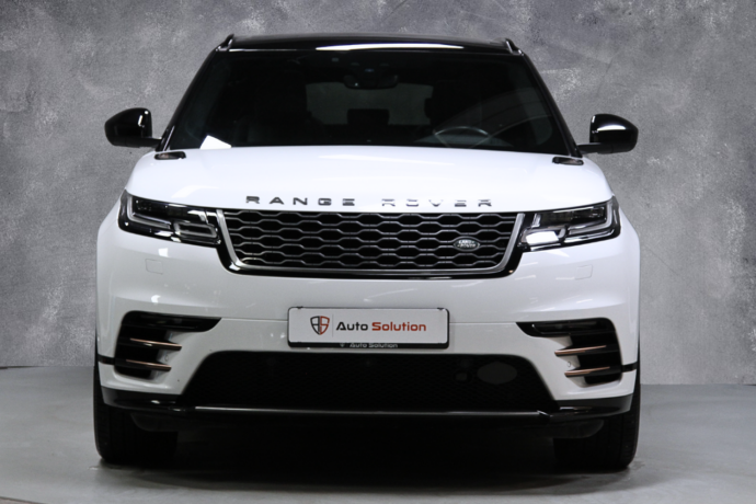 land-rover-range-rover-velar-bensin-2018-big-38