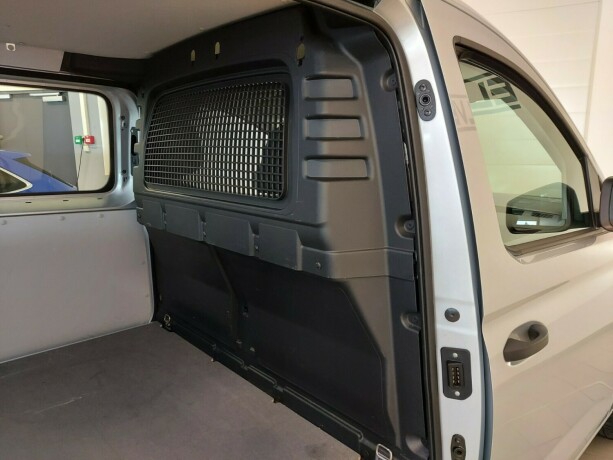 volkswagen-caddy-diesel-2024-big-26