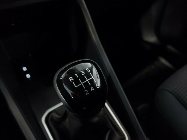 volkswagen-caddy-diesel-2024-big-43
