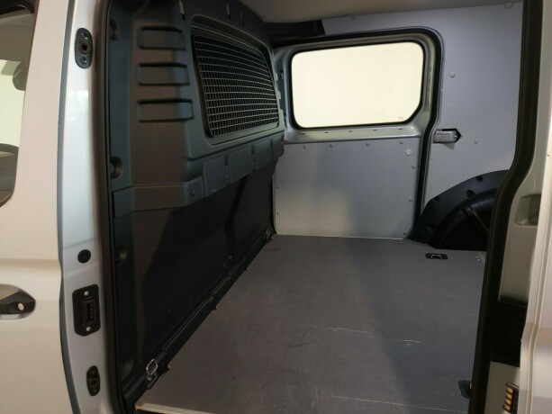 volkswagen-caddy-diesel-2024-big-29
