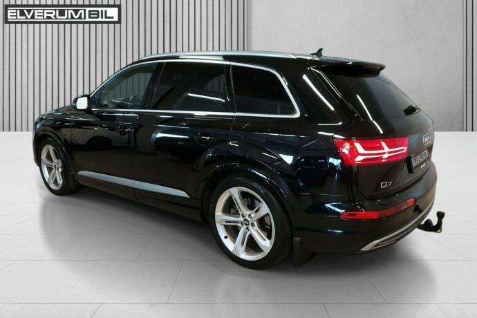 audi-q7-elektrisitetdiesel-2018-big-5