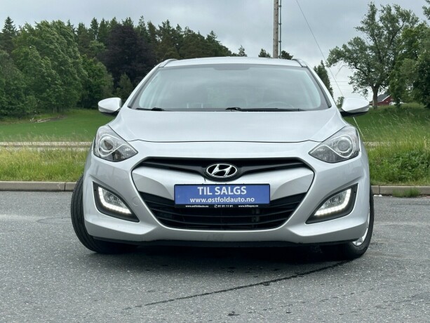 hyundai-i30-diesel-2013-big-1