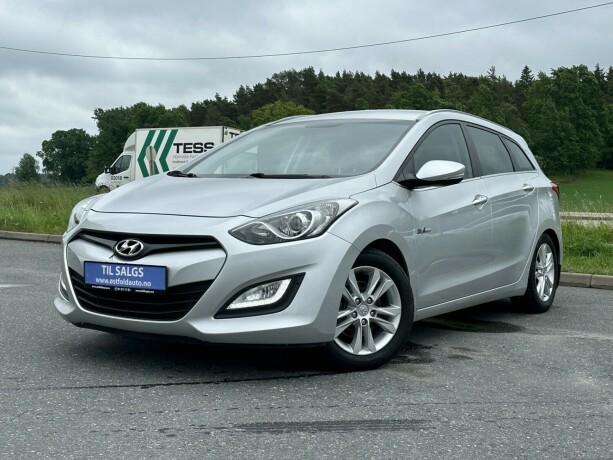 hyundai-i30-diesel-2013-big-0