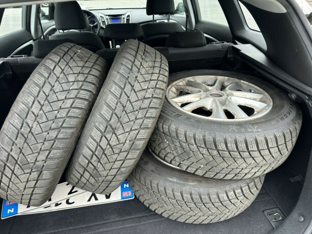 hyundai-i30-diesel-2013-big-10