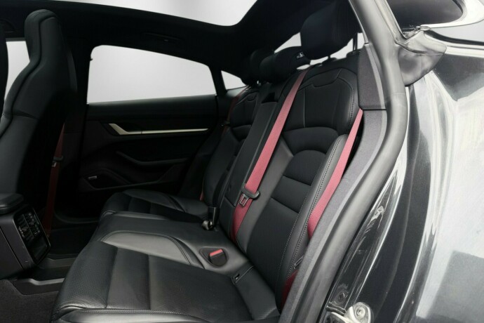 porsche-taycan-elektrisitet-2021-big-32