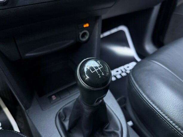 volkswagen-caddy-maxi-diesel-2013-big-22