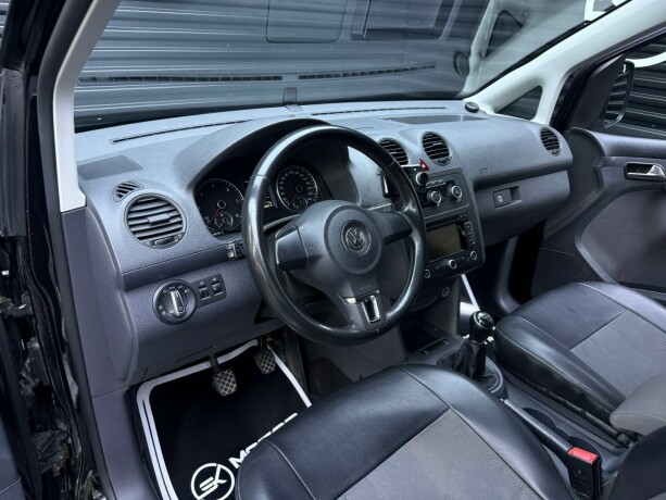 volkswagen-caddy-maxi-diesel-2013-big-10
