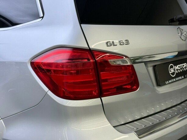 mercedes-benz-gl-bensin-2015-big-6
