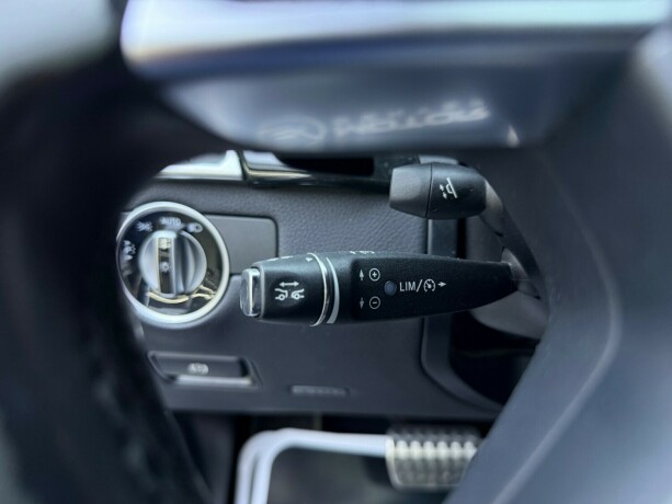 mercedes-benz-gl-bensin-2015-big-12