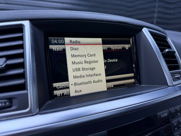 mercedes-benz-gl-bensin-2015-big-19