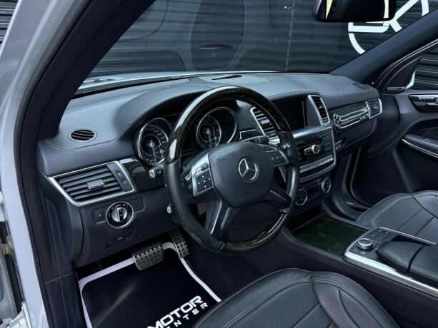 mercedes-benz-gl-bensin-2015-big-9