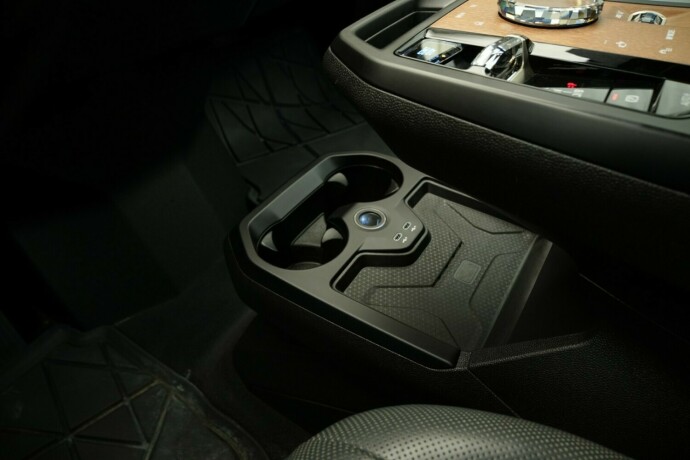 bmw-ix-elektrisitet-2022-big-100