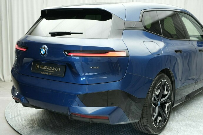 bmw-ix-elektrisitet-2022-big-52
