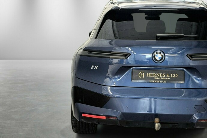 bmw-ix-elektrisitet-2022-big-9