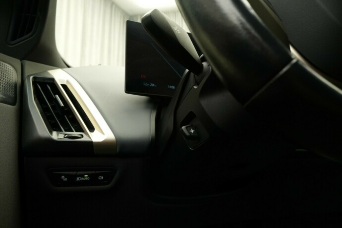 bmw-ix-elektrisitet-2022-big-73