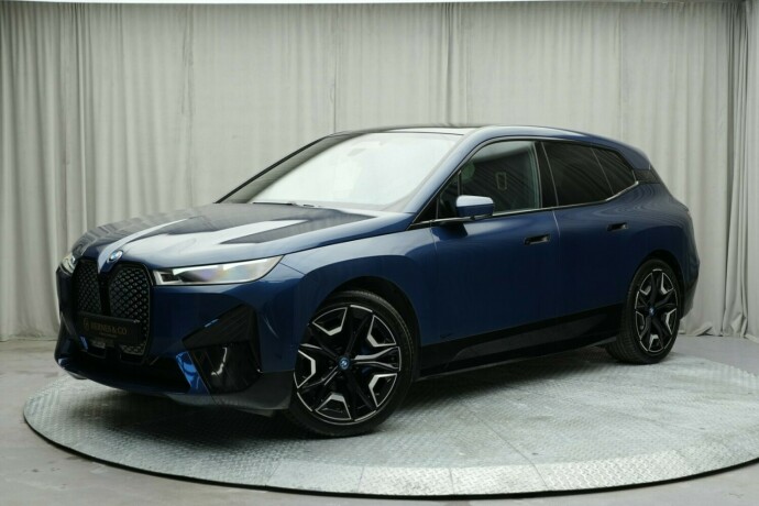 bmw-ix-elektrisitet-2022-big-44