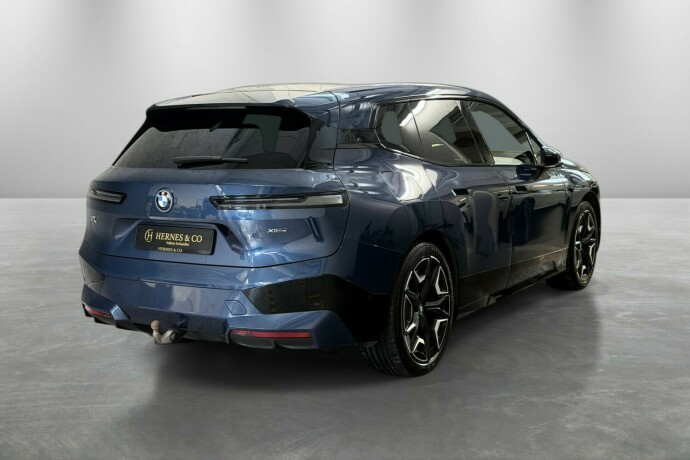 bmw-ix-elektrisitet-2022-big-6