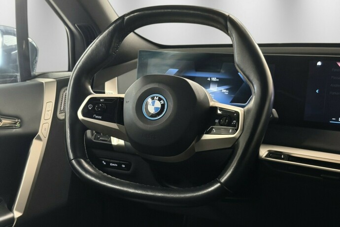 bmw-ix-elektrisitet-2022-big-22