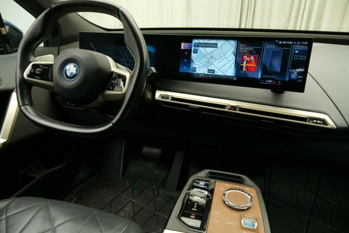 bmw-ix-elektrisitet-2022-big-69