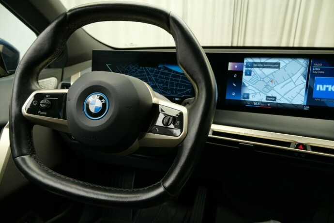 bmw-ix-elektrisitet-2022-big-70