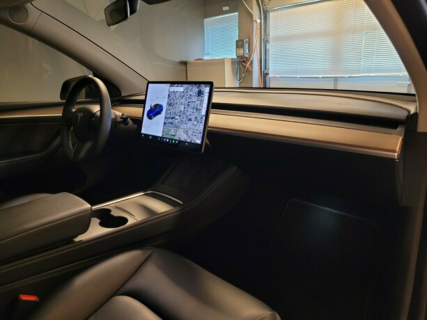 tesla-model-y-elektrisitet-2021-big-13
