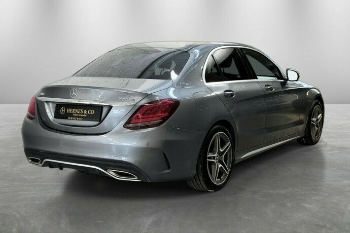 mercedes-benz-c-klasse-elektrisitetbensin-2020-big-5