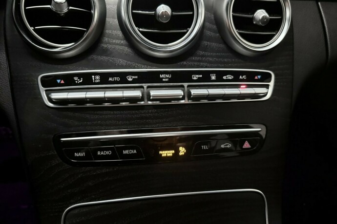 mercedes-benz-c-klasse-elektrisitetbensin-2020-big-31