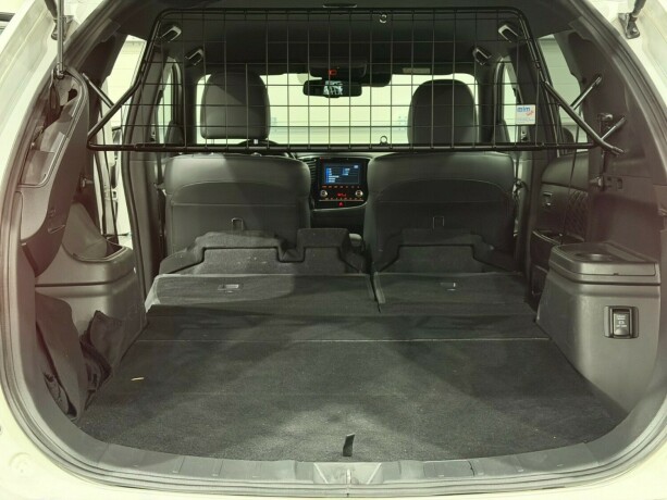mitsubishi-outlander-elektrisitetbensin-2020-big-13